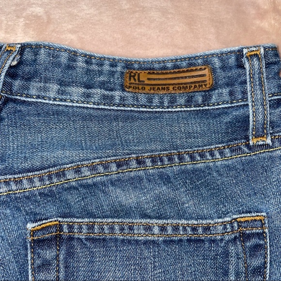 Ralph Lauren shorts 
Size 4 - Picture 6 of 6